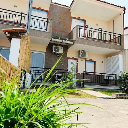 Spartacus Aparthotel