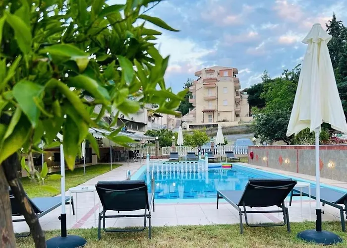 Hotel de apartamente Spartacus 3*