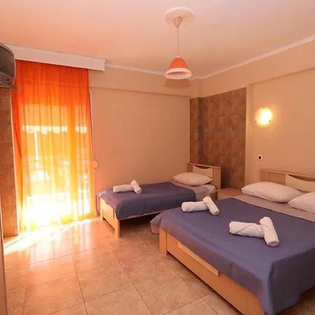 Spartacus 3* 폴리크로노