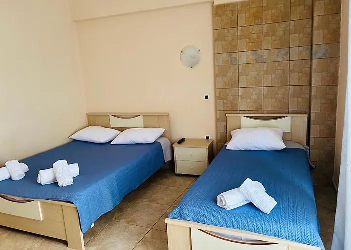 Spartacus Apartahotel 3*