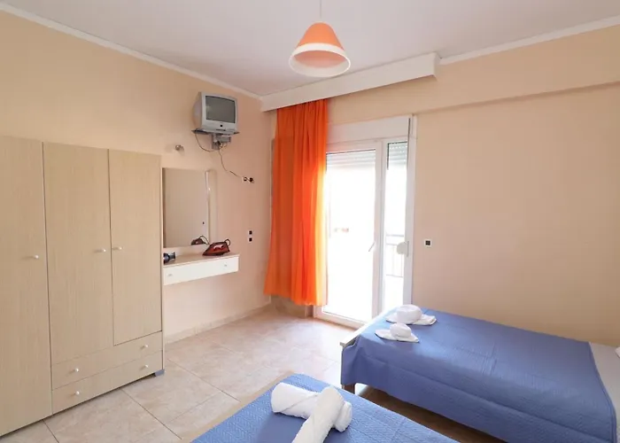 Spartacus Apartahotel 3*